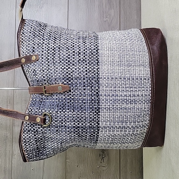 Myra Bag Canvas Tapestry Leather Tote Shoulder Bag - Picture 2 of 12